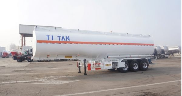 How to choose a fuel tanker semi trailer?-TITAN Fuel tanker buying guide