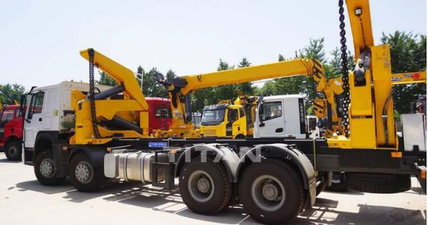 37 Ton Side Lifter Truck for Sale in Guyana