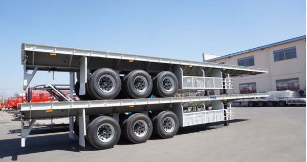 Tri Axle Flatbed Semi Trailer for Sale in Tanzania