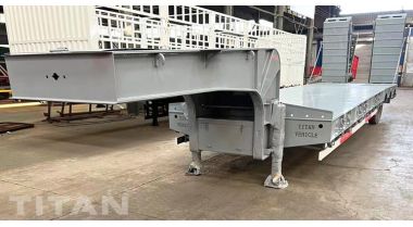 3 Axle Drop Deck Semi Trailer with Folding Hydraulic Ramps will be sent to Nigeria