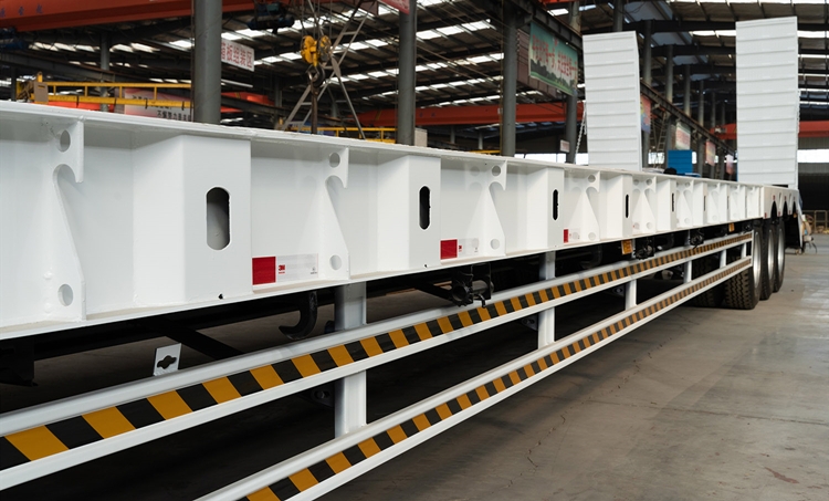 3-axle-lowbed-trailer