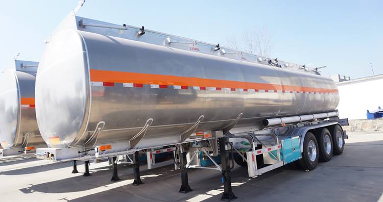 50cbm Fuel Semi Tanker Trailer for Sale in Namibia