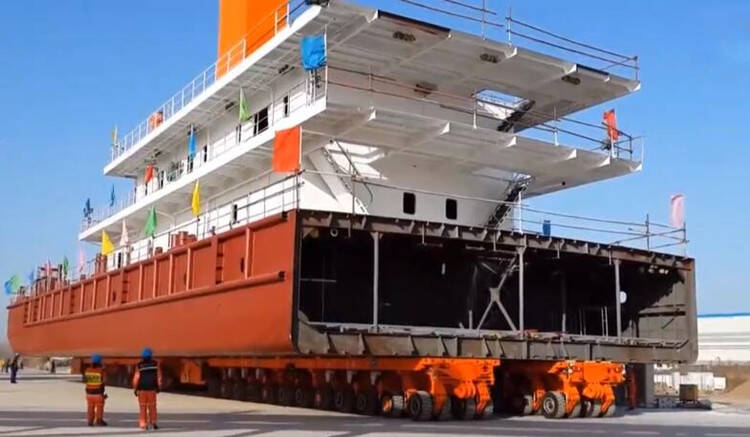 Self propelled modular transporter trailer for sale - TITAN Vehicle