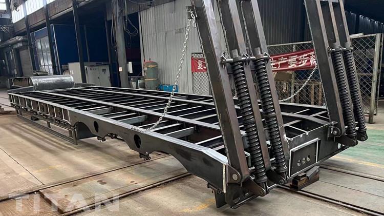 Tri Axle Semi Low Loader Trailer for Sale in Zambia