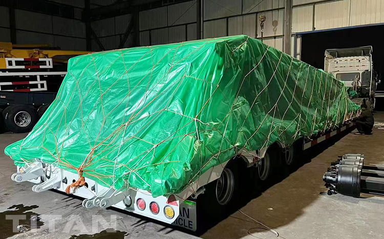 Tri Axle 40Ft Low Bed Trailer with Folding Ramp for Sale in Namibia