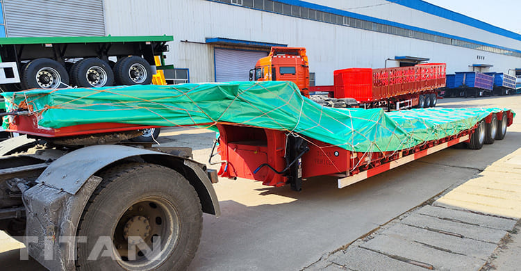Tri Axle 40 Feet Semi Low Bed Trailer for Sale in Zimbabwe