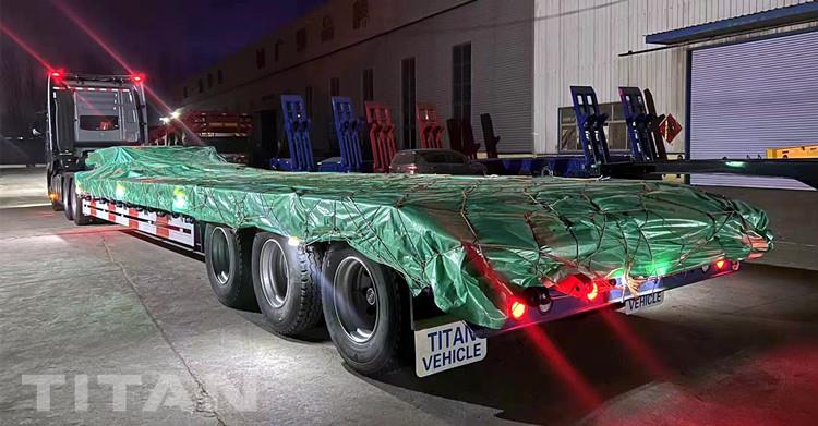 Tri Axle 70 Ton Excavator Trailer Low Loader for Sale in Zambia