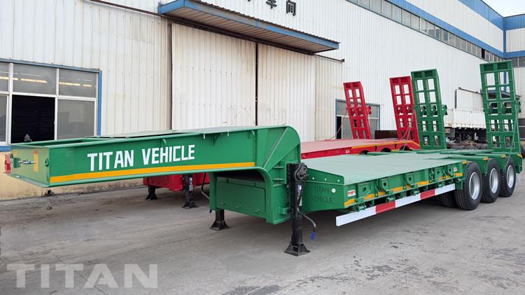 3 Axle Lowbed Truck Trailer for Sale in Senegal