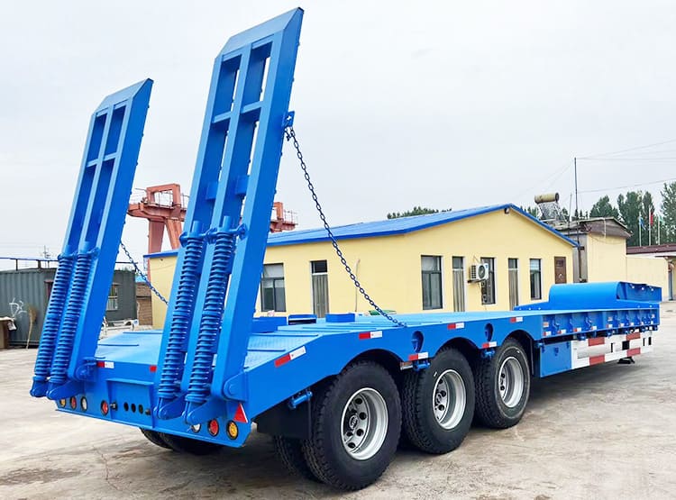 3 Axle 80 Ton Lowbed Truck for Sale | Low Bed for Sale