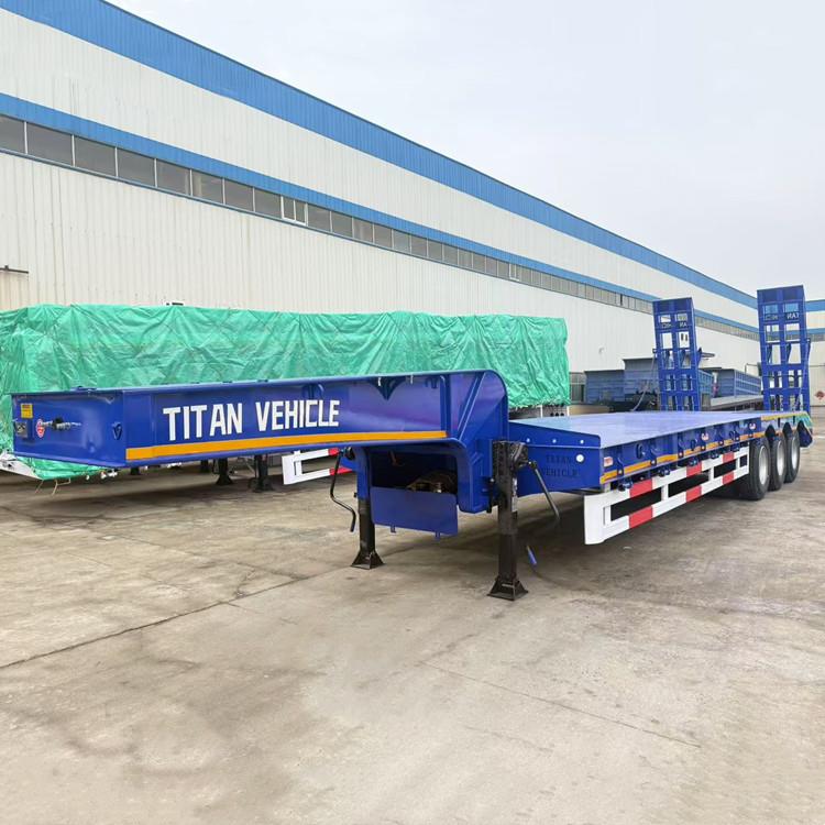 3 Axle 50 Ton Low Bed Trailer Truck